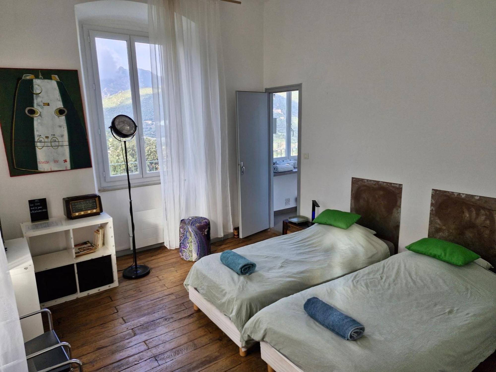 Villa Belvedere D'ajaccio, Entiere Vue Pour 2 A 10 Voyageurs