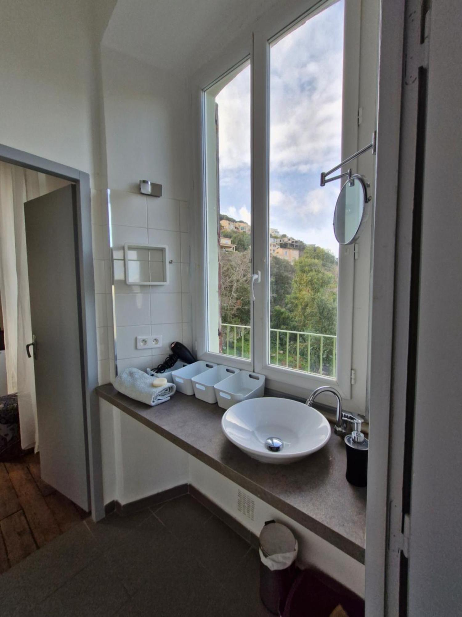 Villa Belvedere D'ajaccio, Entiere Vue Pour 2 A 10 Voyageurs Ajaccio (Corsica)
