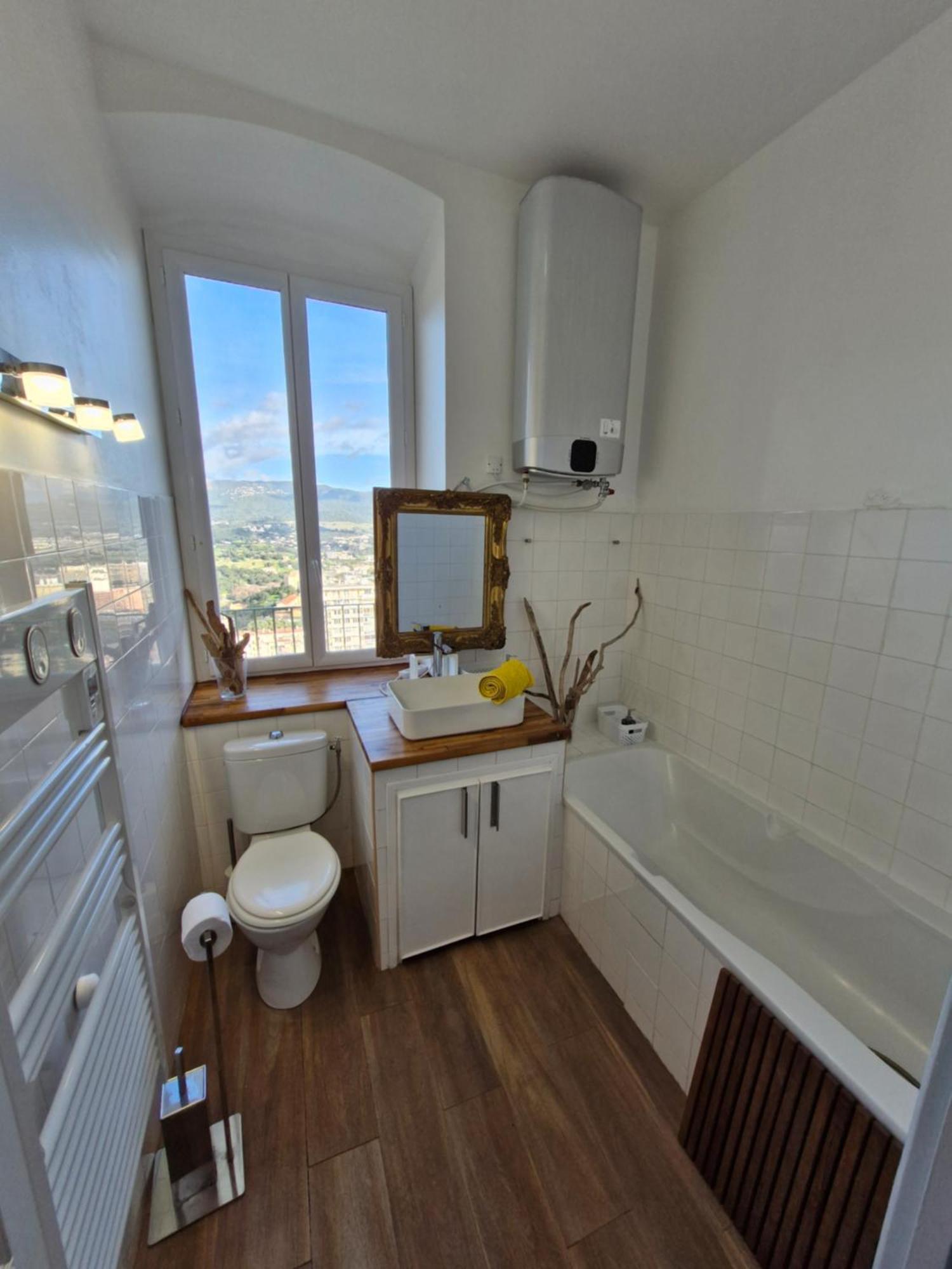 Belvedere D'ajaccio, Entiere Vue Pour 2 A 10 Voyageurs * Ajaccio (Corsica)